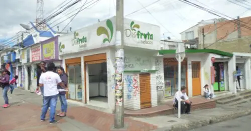 DISFRUTA HELADOS CARRERA 73A CON 81 DISFRUTA HELADOS CARRERA 73A CON 81